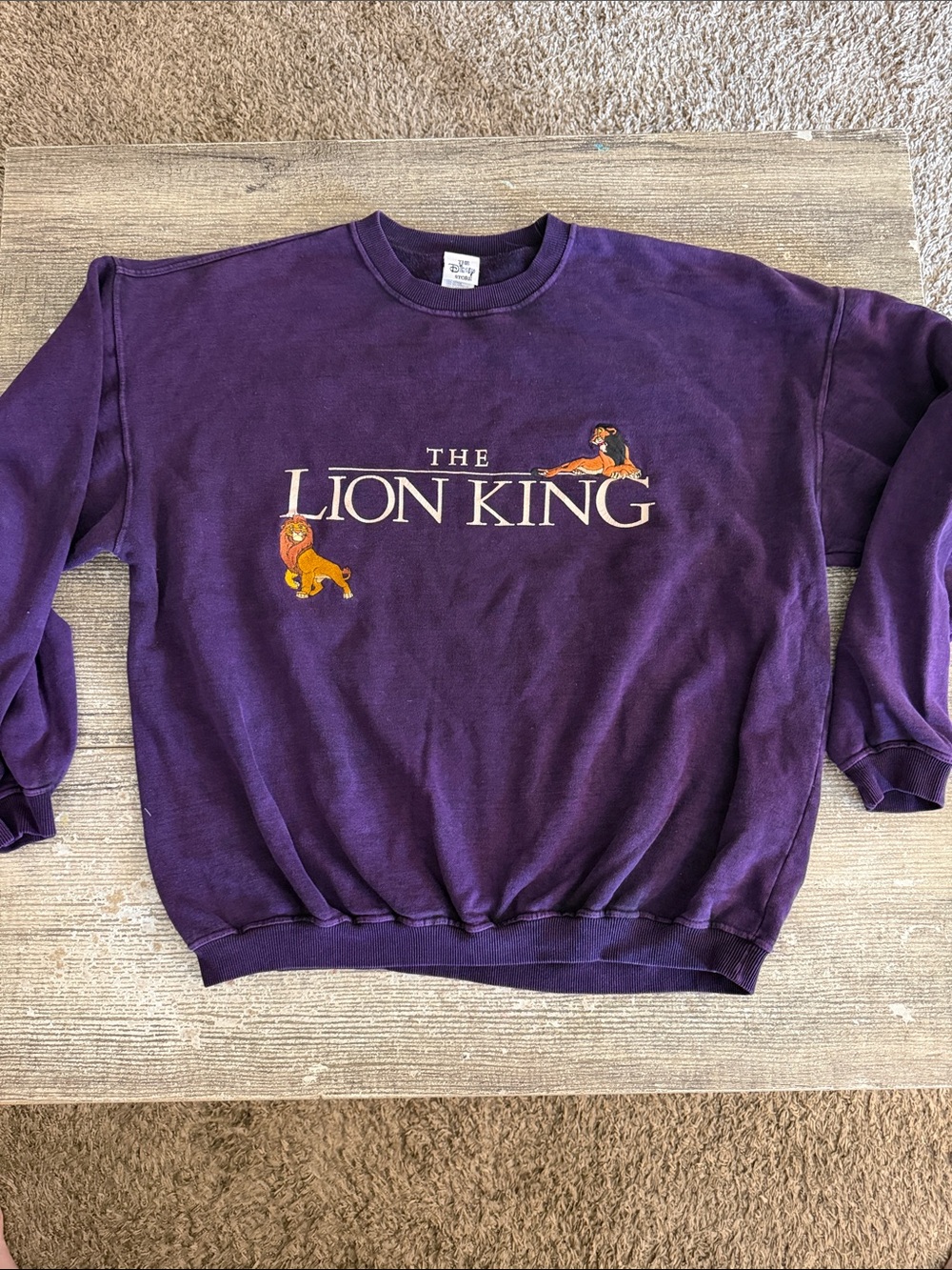 Vintage Disney lion king purple crewneck embroidered graphic sweatshirt